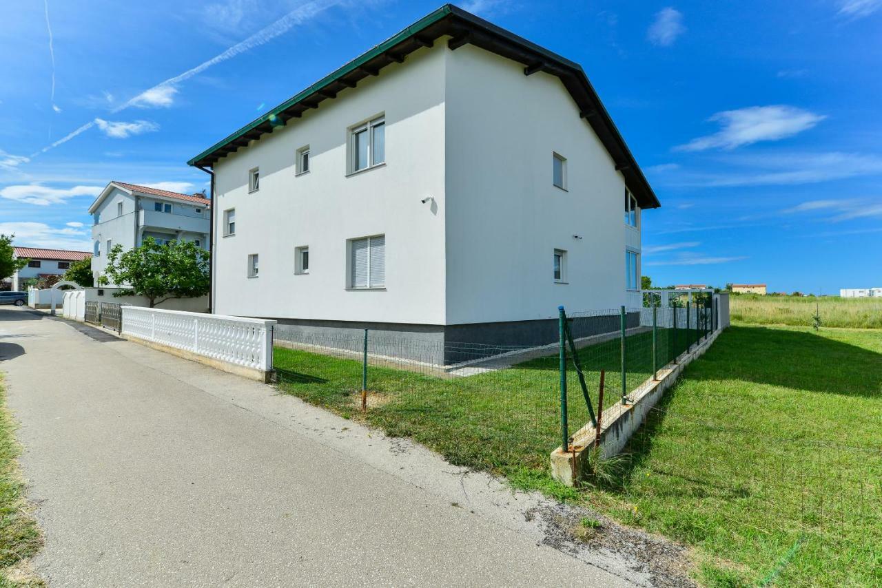 Apartman Jurcic 普利拉卡 外观 照片