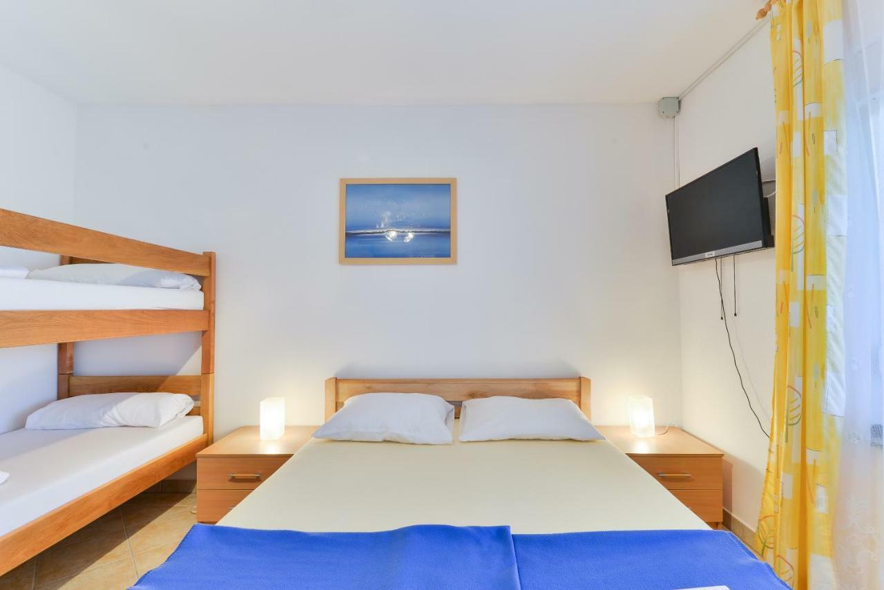 Apartman Jurcic 普利拉卡 外观 照片