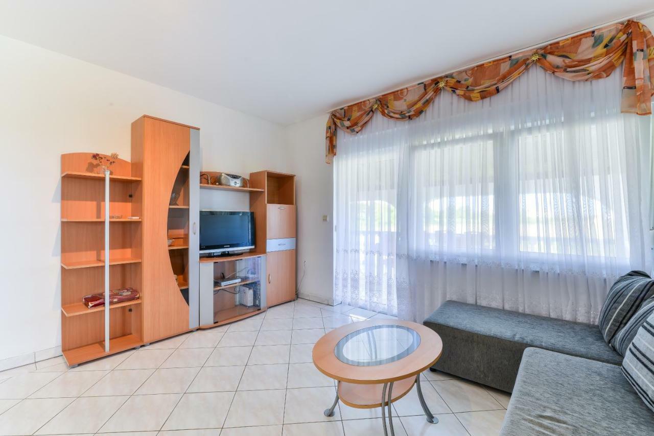 Apartman Jurcic 普利拉卡 外观 照片